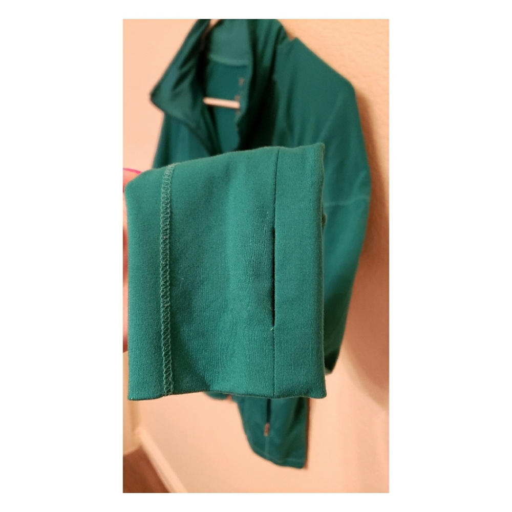 Jacket - Picture 3 of 5